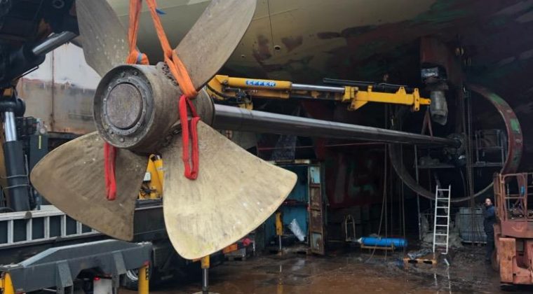 Renovation of propellers